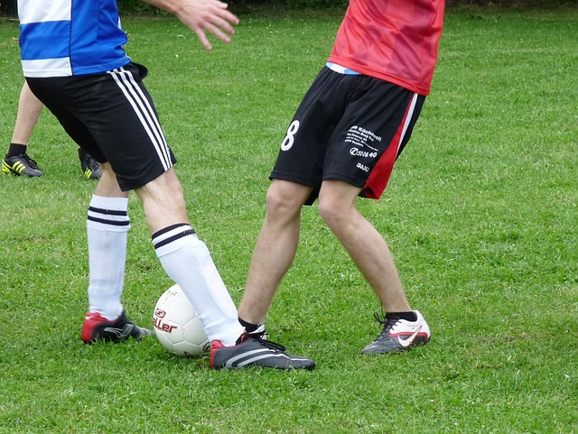 行激烈搏杀 行激烈搏杀